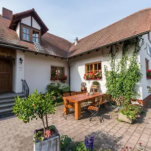 hofmanns-apartements-ferienwohnungen.com-bavaria.com/